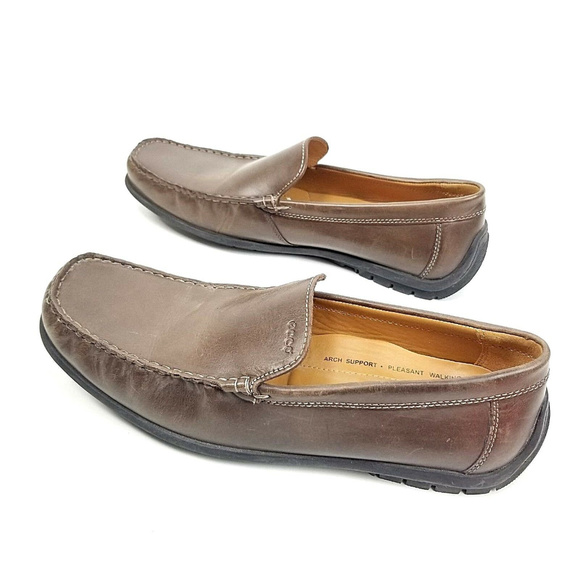 ecco men's soft moc slip on loafer